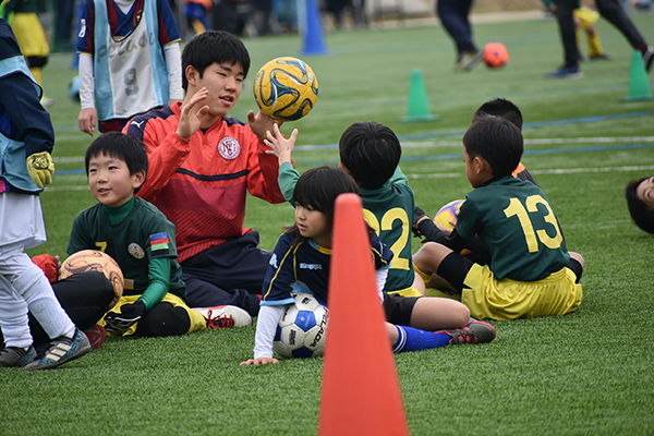 習志野高校サッカー部 ～雑草の如く逞しく～】父母会が運営する